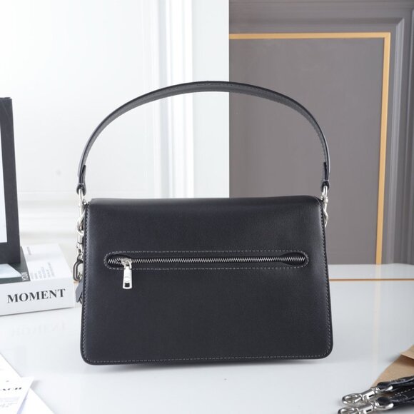 Chain Tabby 30 Shoulder Bag - Picture 2 of 9